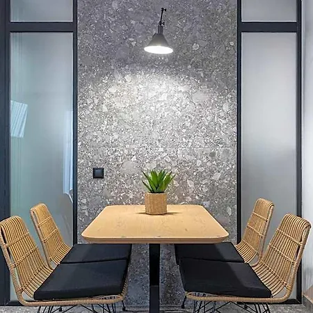 The 8 Keys Aparthotel