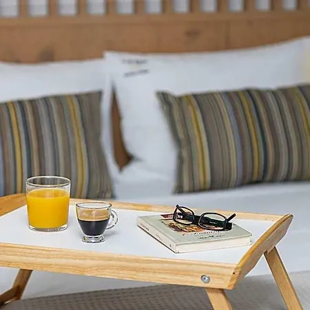 The 8 Keys Hotel