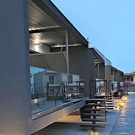 Hotel de apartamente The 8 Keys 4*